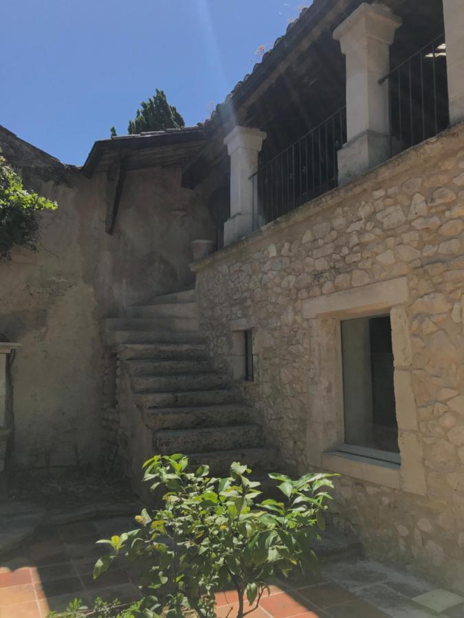 Le Mas Jasmins Menerbes Exterior photo